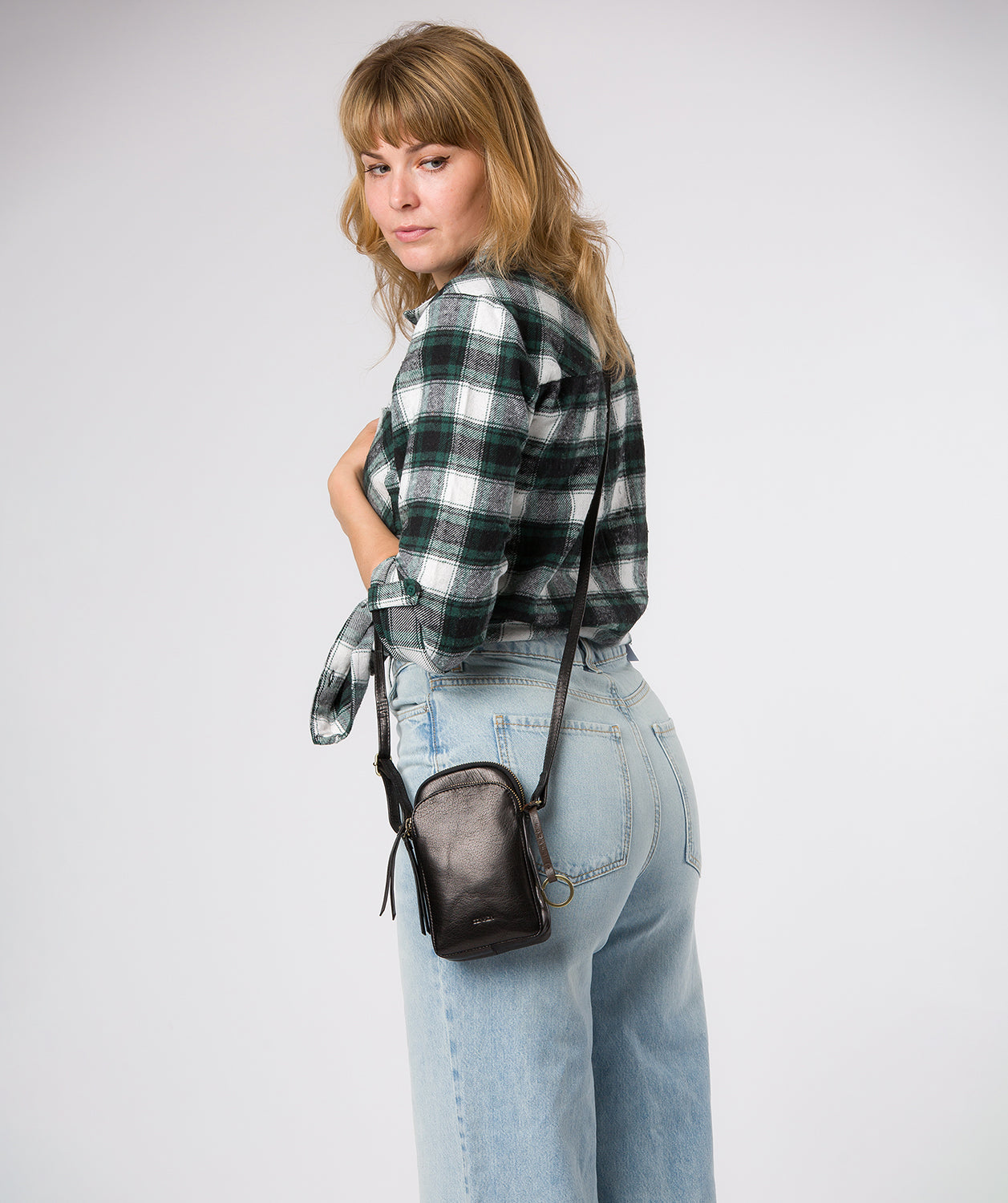 'Giselle' Black Leather Cross Body Phone Bag