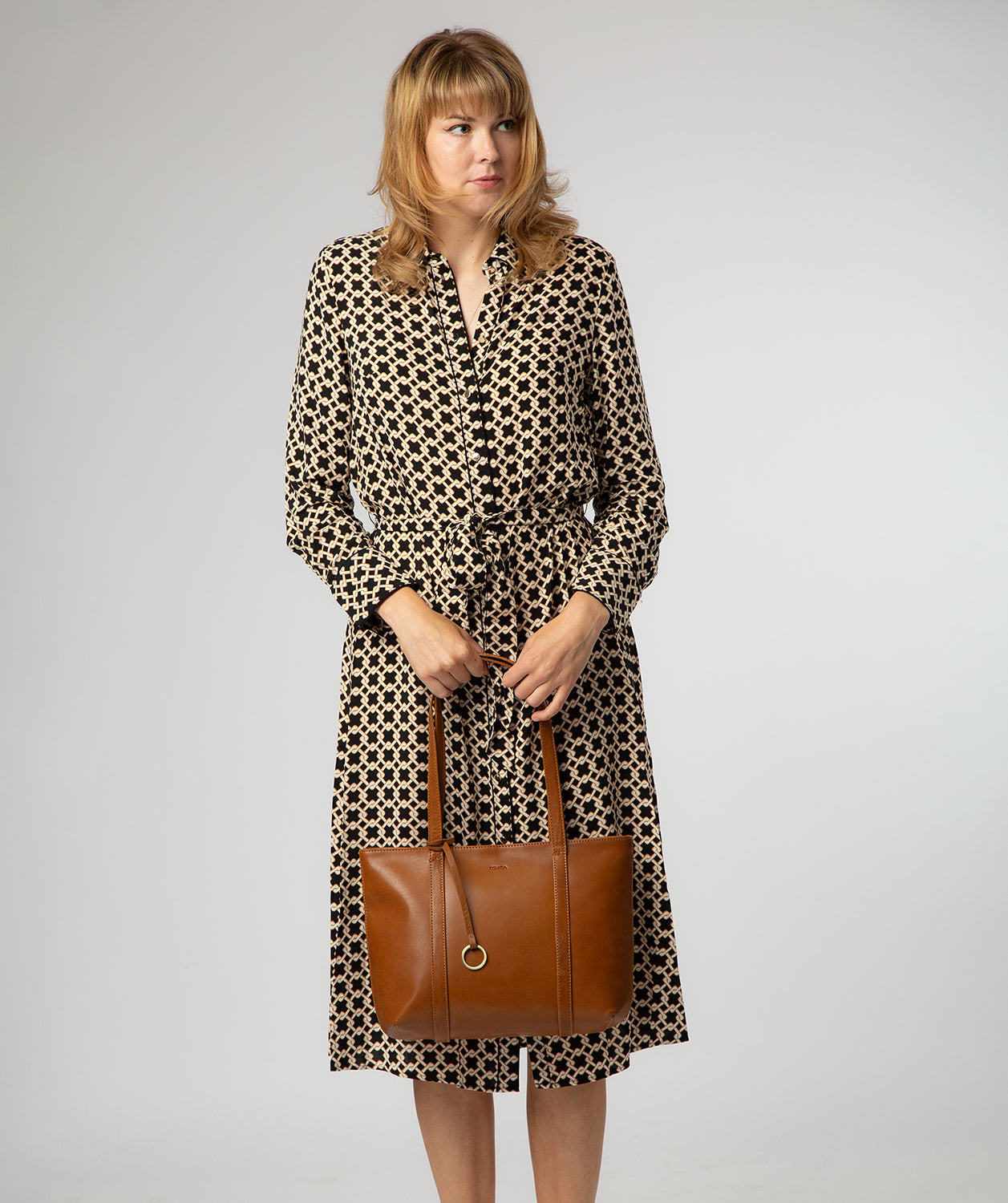 'Ausha' Dark Tan Leather Tote Bag