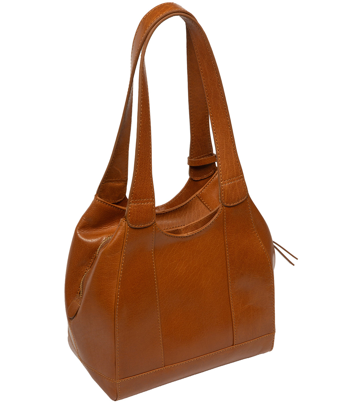 top handles and triple compartment design detail