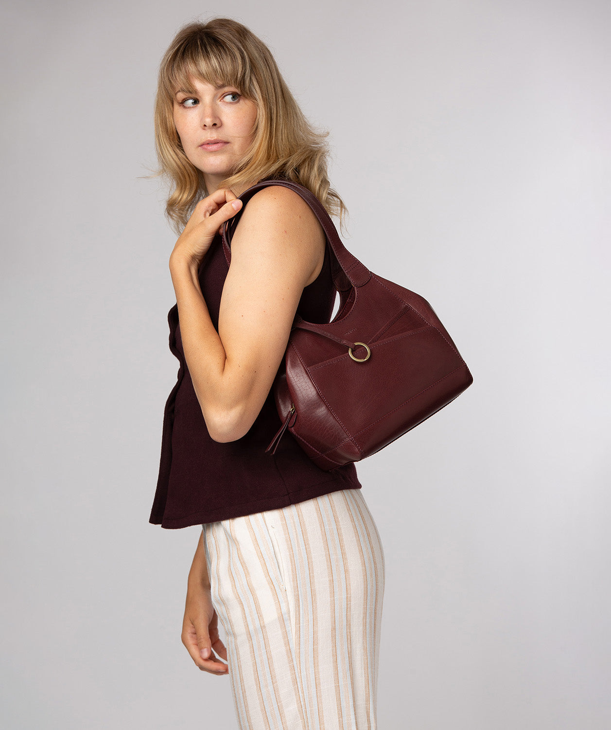 'Vesper' Plum Leather Handbag