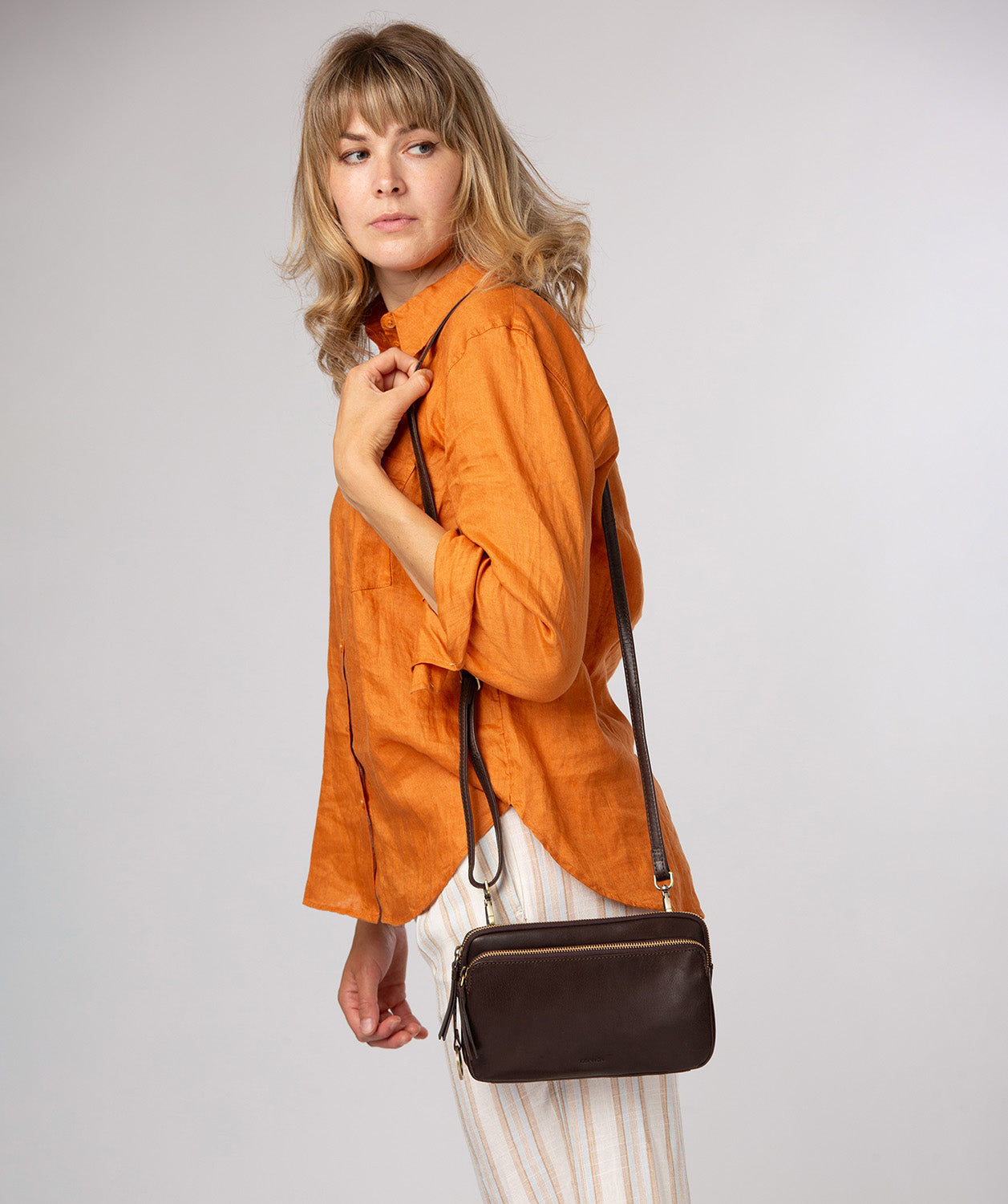 'Birdy' Cocoa Leather Cross Body Bag