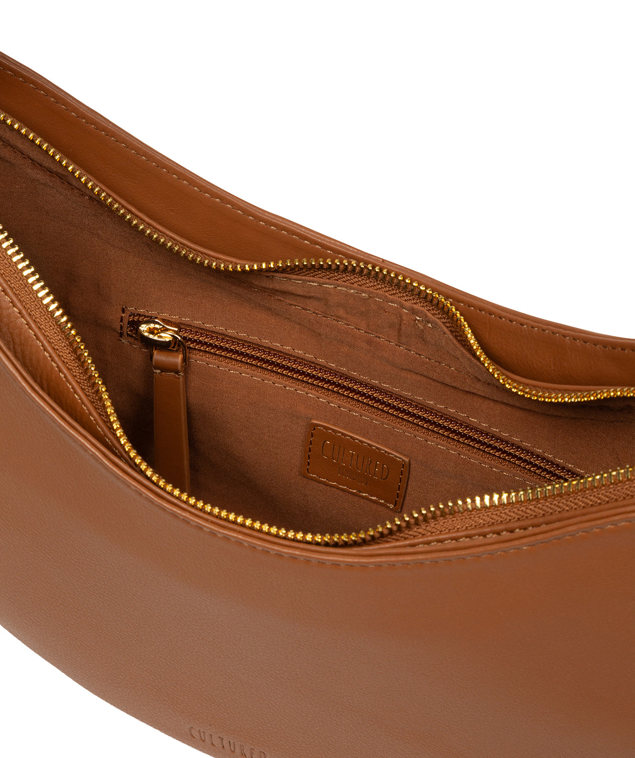Gold-coloured metal fittings and zips detail