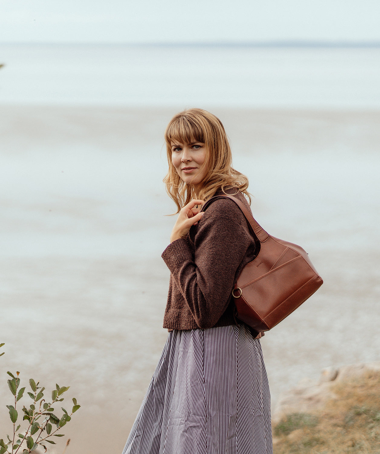'Vesper' Conker Brown Leather Handbag