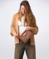 Pure Luxuries Classic Collection Bags: 'Esher' Tan Leather Clutch Bag