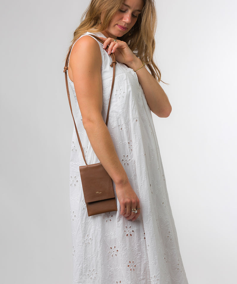 Pure Luxuries Knightsbridge Collection Bags: 'Rina' Chestnut Nappa Leather Cross Body Phone Bag