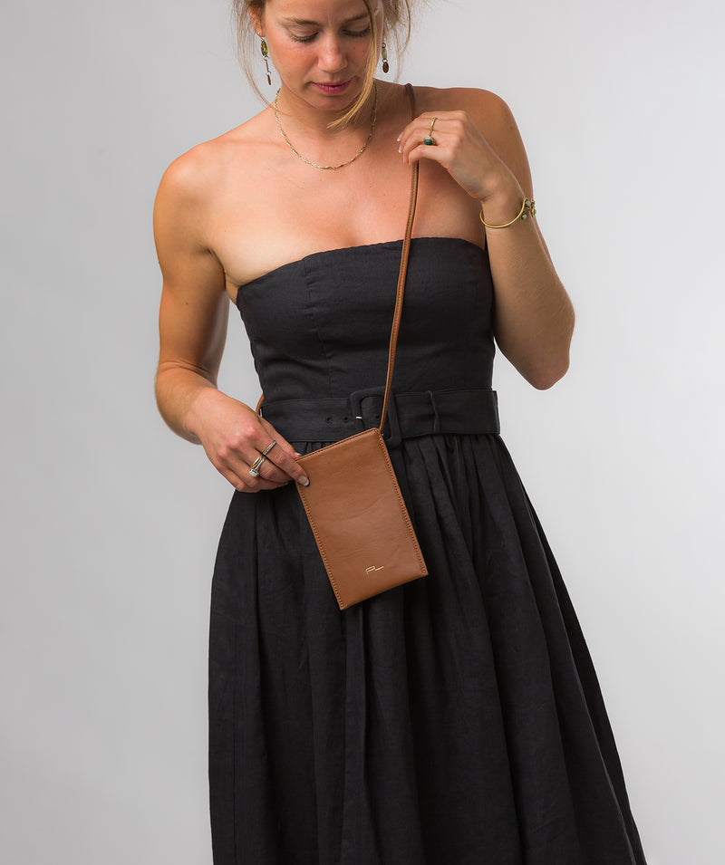 Pure Luxuries Knightsbridge Collection Bags: 'Lana' Oak Nappa Leather Cross Body Phone Bag