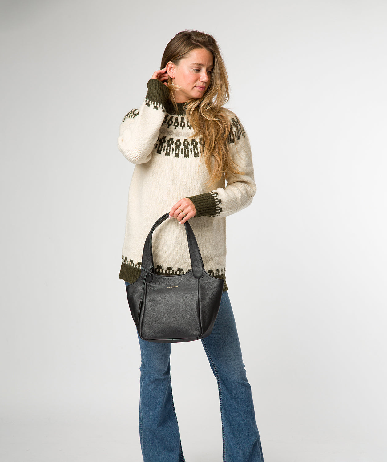 'Ormesby' Black Leather Handbag