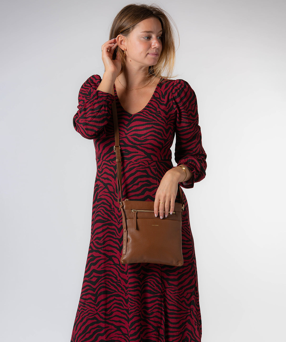 'Lucero' Tan Leather Cross Body Bag