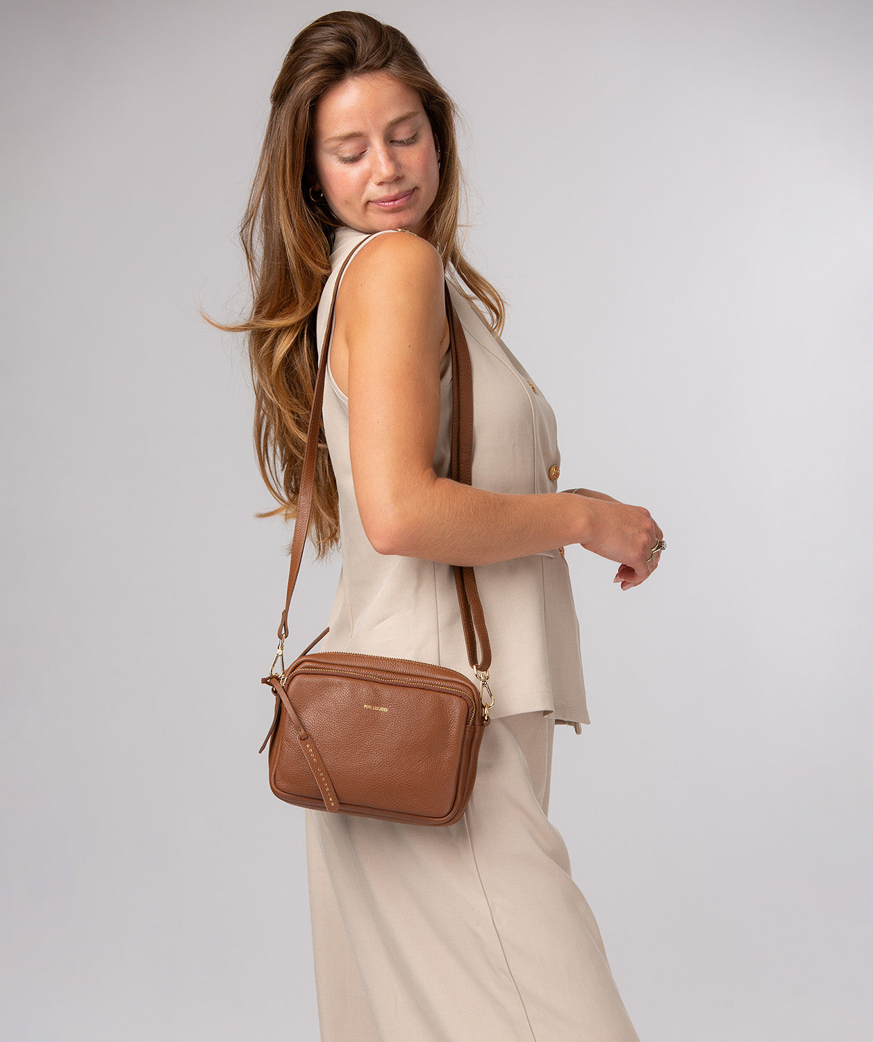 'Remi' Tan Leather Cross Body Bag
