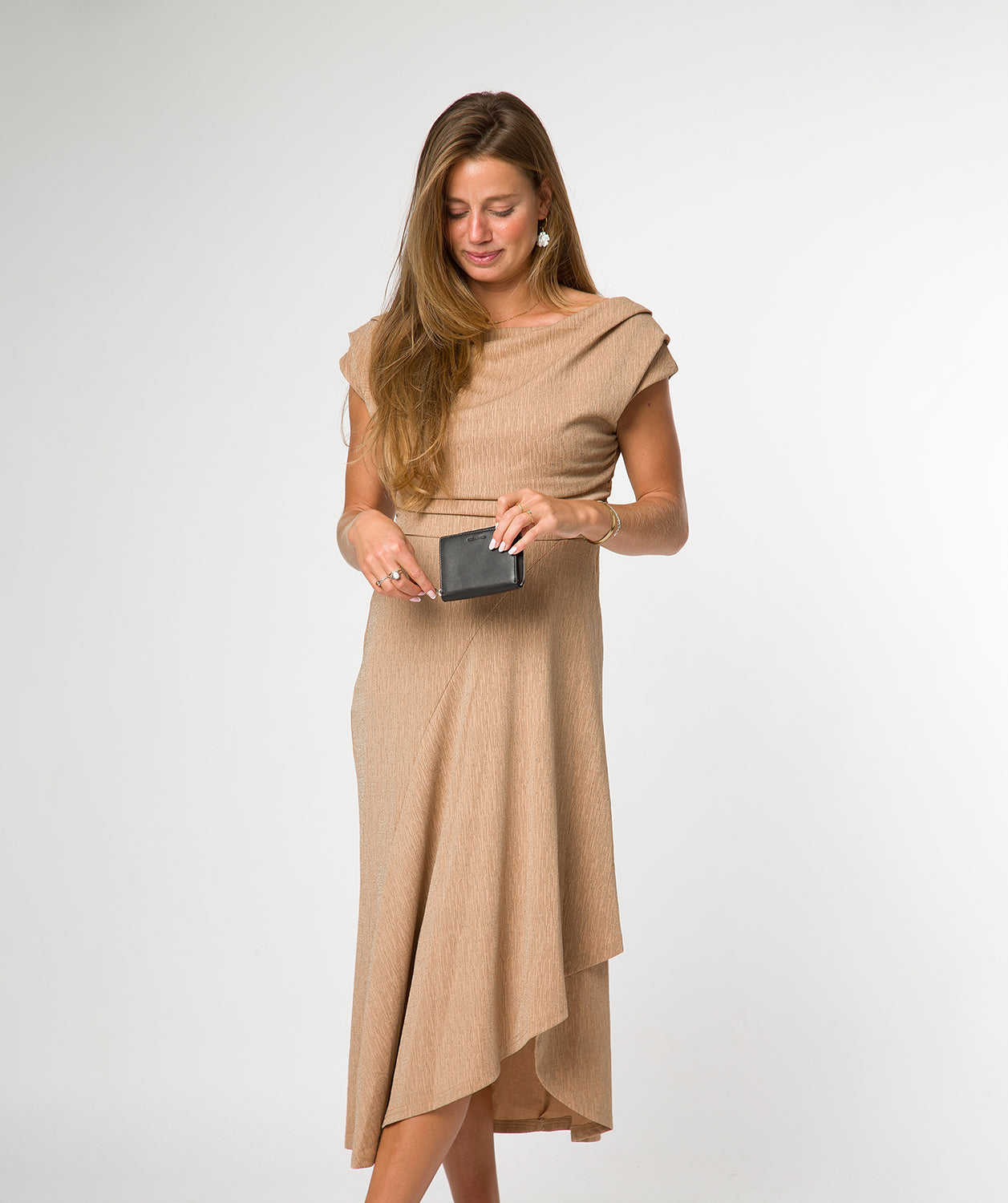 'Leah' Black Leather Purse