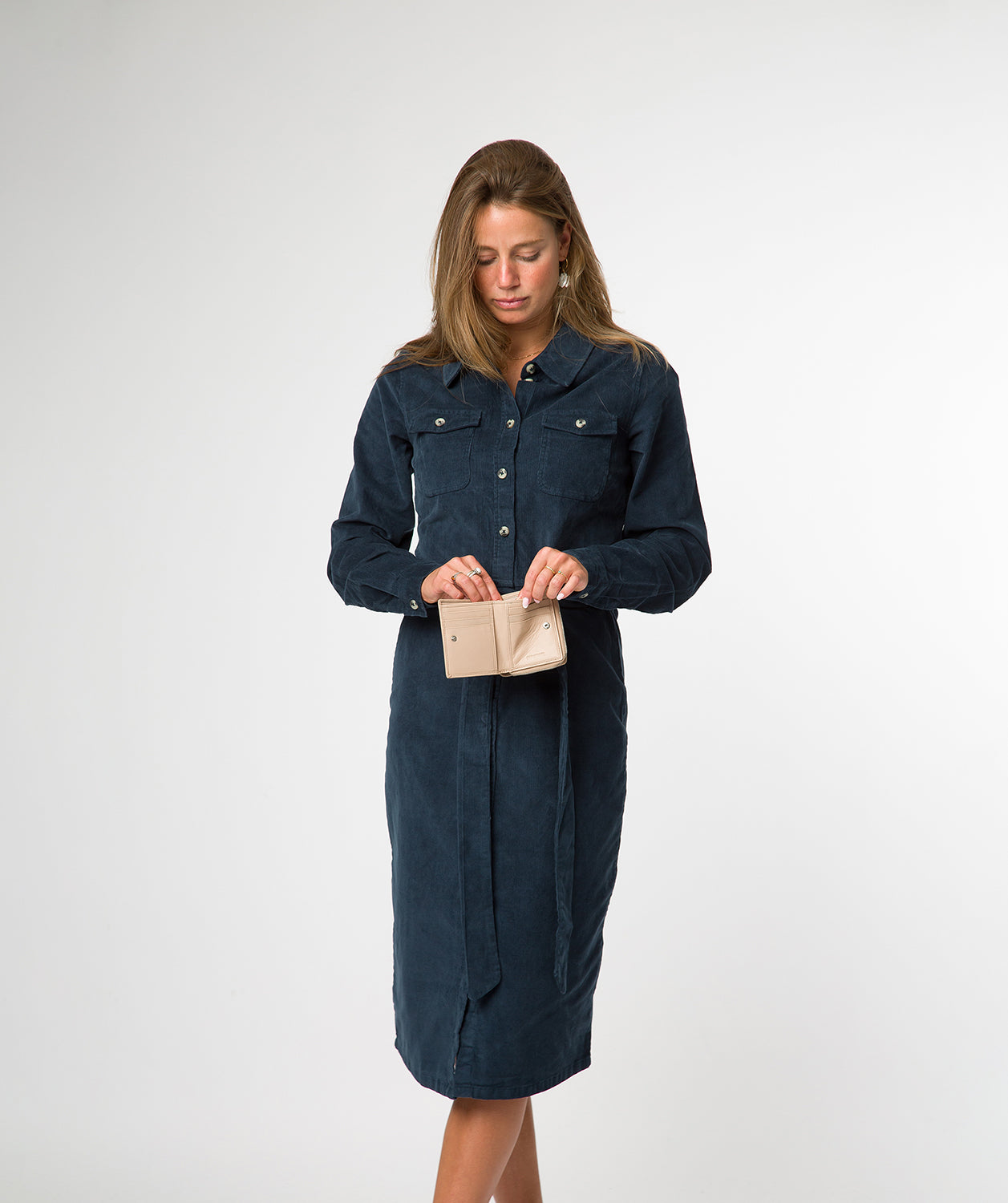 'Leah' Latte Leather Purse