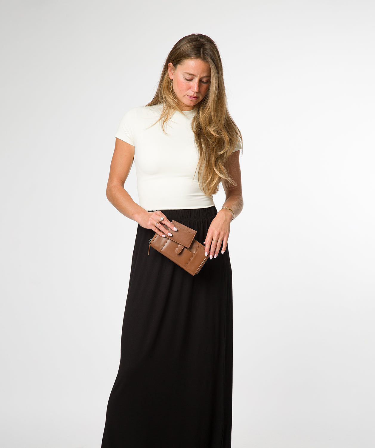 'April' Tan Leather Purse