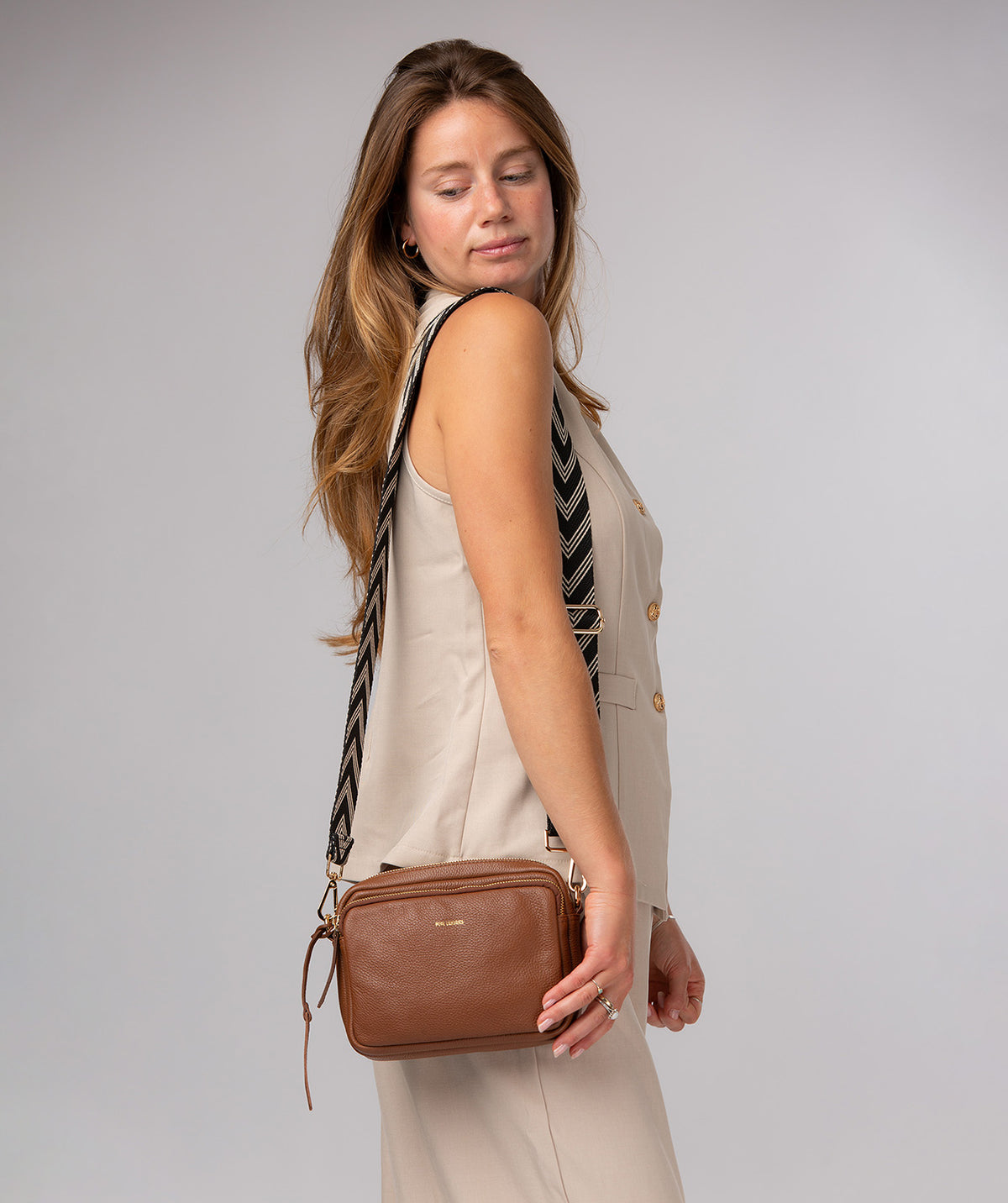 adjustable strap attachment and full length display