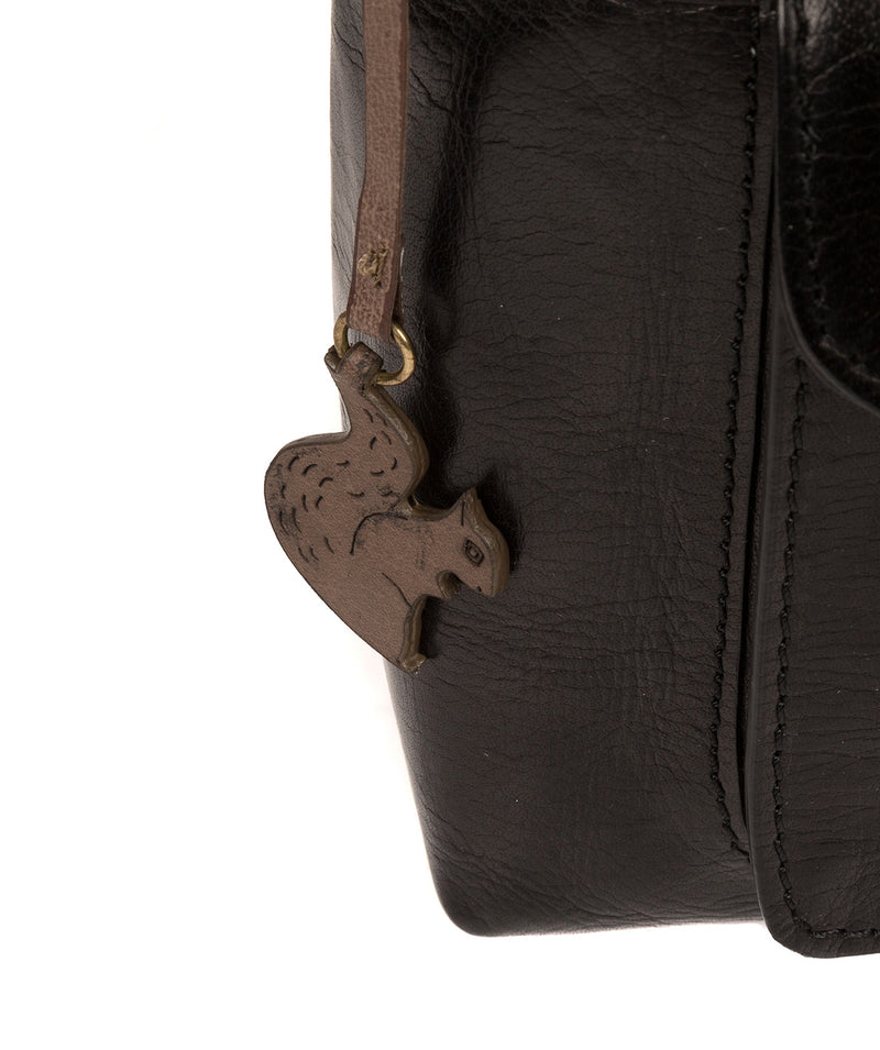 'Alana' Black Leather Shoulder Bag image 6