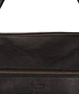 'Storey' Black Leather Holdall image 6