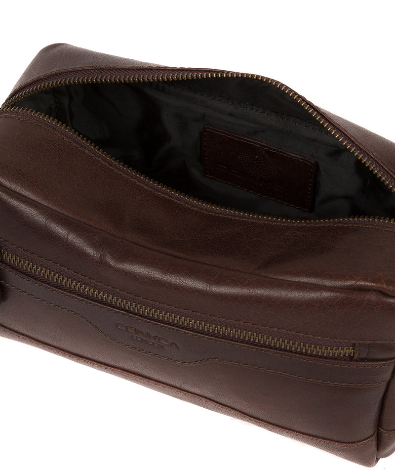 'Careca' Dark Brown Leather Washbag image 4