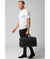'Expedition' Black Leather Holdall image 7
