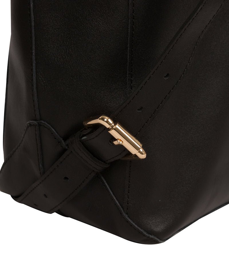 'Butler' Jet Black Vegetable-Tanned Leather Backpack