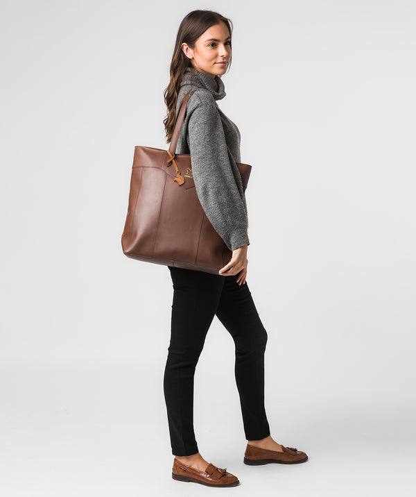 'Eliza' Ombre Chestnut Vegetable-Tanned Leather Tote Bag