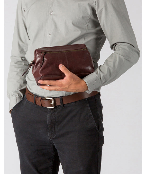 'Morano' Italian-Inspired Brown Leather Washbag image 2