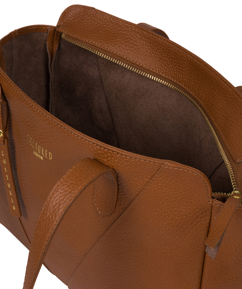 'Greta' Tan Leather Shoulder Bag image 4