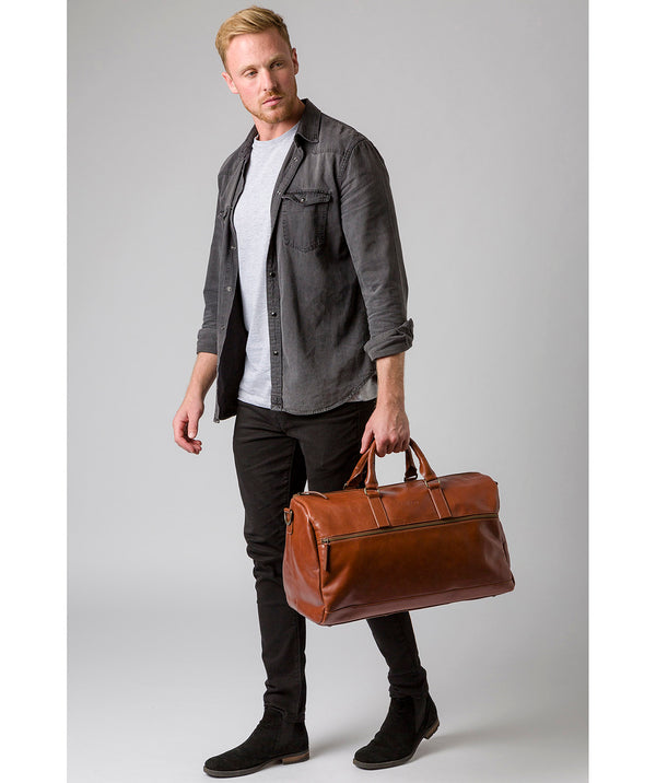 'Lucca' Italian-Inspired Umber Brown Leather Holdall image 2