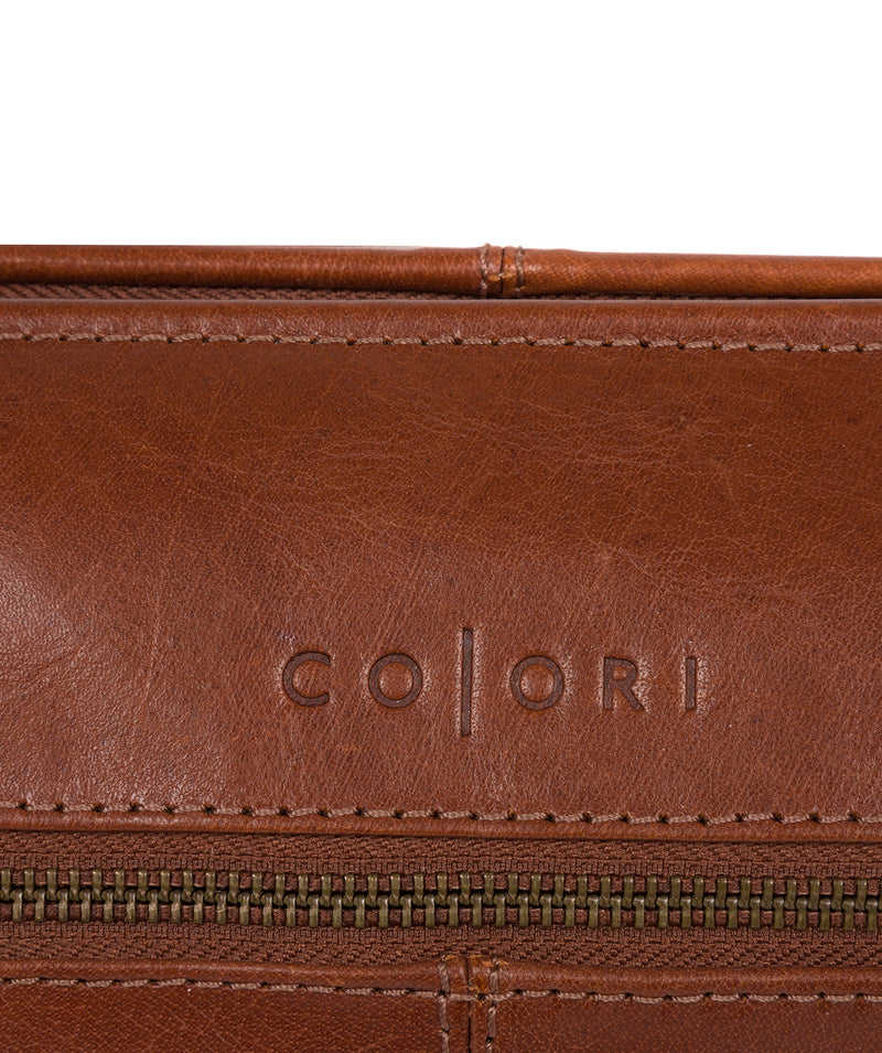 'Morano' Italian-Inspired Umber Brown Leather Washbag image 6