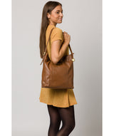 'Rachael' Tan Leather Shoulder Bag image 2