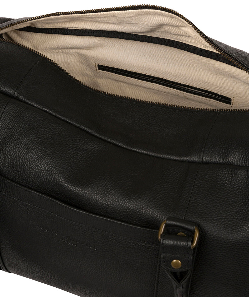 'Monty' Black Leather Holdall image 4