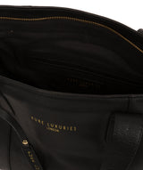 'Homerton' Black Leather Handbag