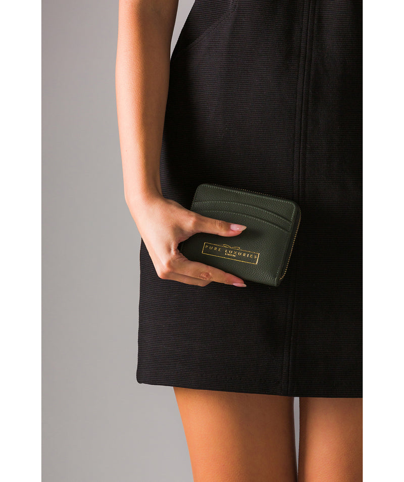 'Emely' Hunter Green Leather Purse