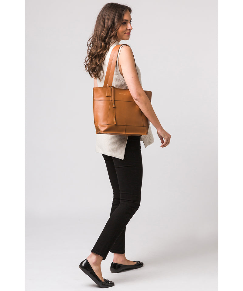 'Portslade' Saddle Tan Vegetable-Tanned Leather Shoulder Bag