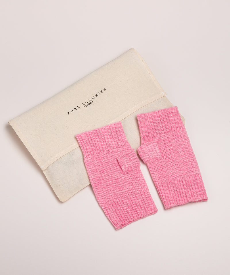 'Grange' Carnation Pink Cashmere & Merino Wool Wrist Warmers