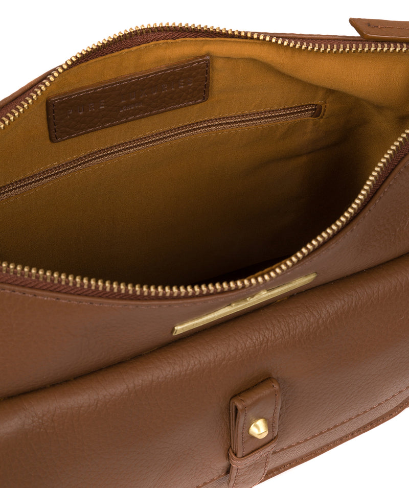'Betsy' Dark Tan Leather Shoulder Bag image 4