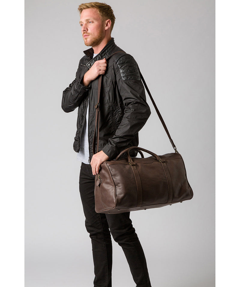 'Blanc' Cocoa Leather Holdall image 2
