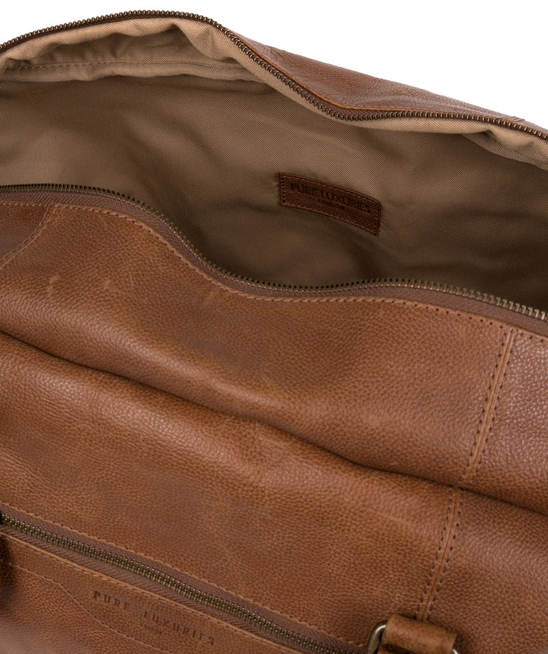 'Snowdon' Hazelnut Leather Holdall image 4