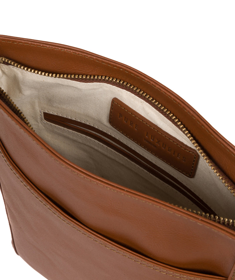 'Plumpton' Vintage Dark Tan Leather Cross Body Bag image 4