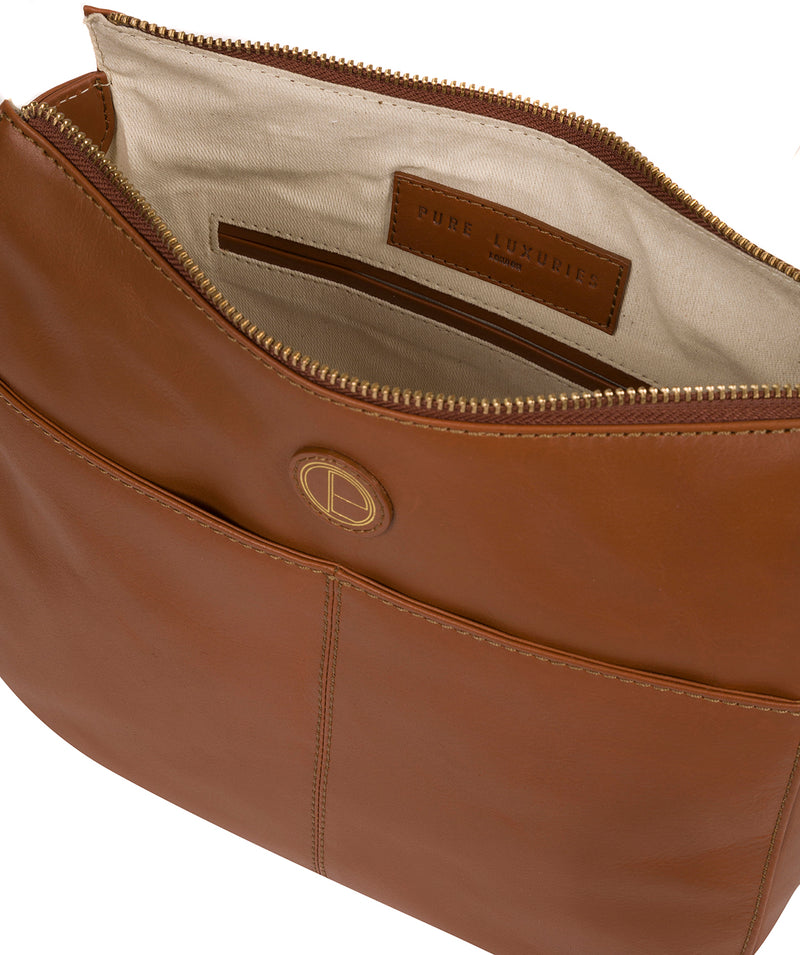 'Farlow' Vintage Dark Tan Leather Shoulder Bag image 4