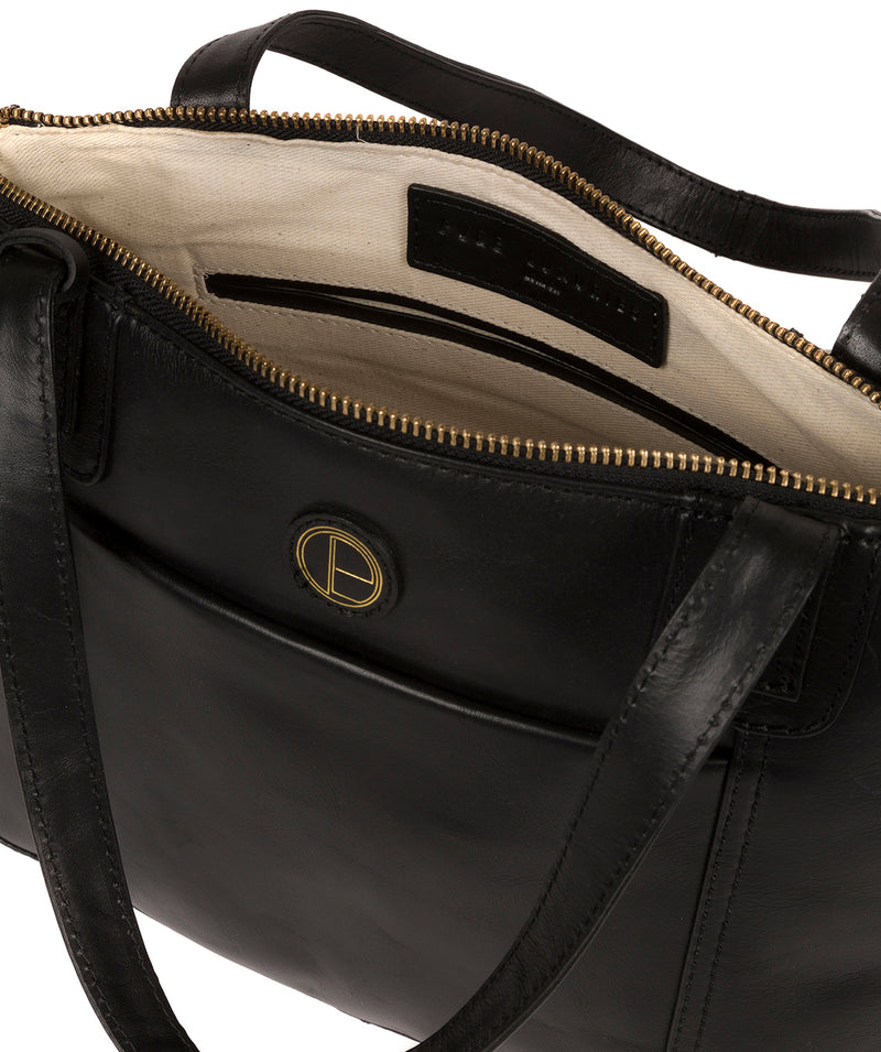 'Newark' Vintage Black Leather Handbag image 4