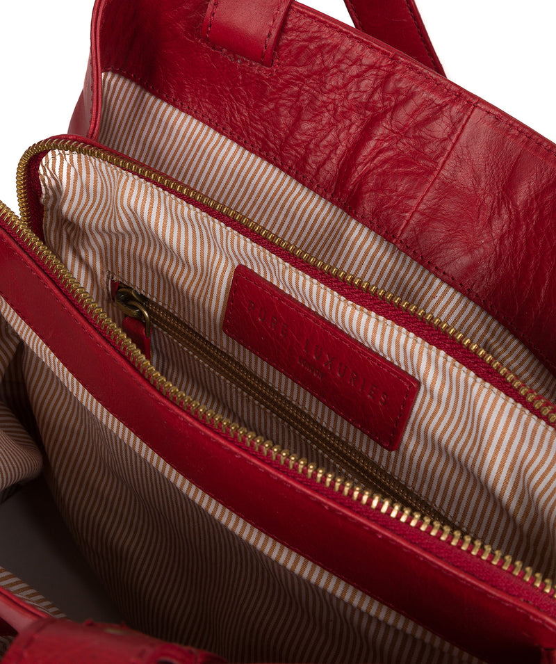 'Bickley' Vintage Red Leather Handbag image 7