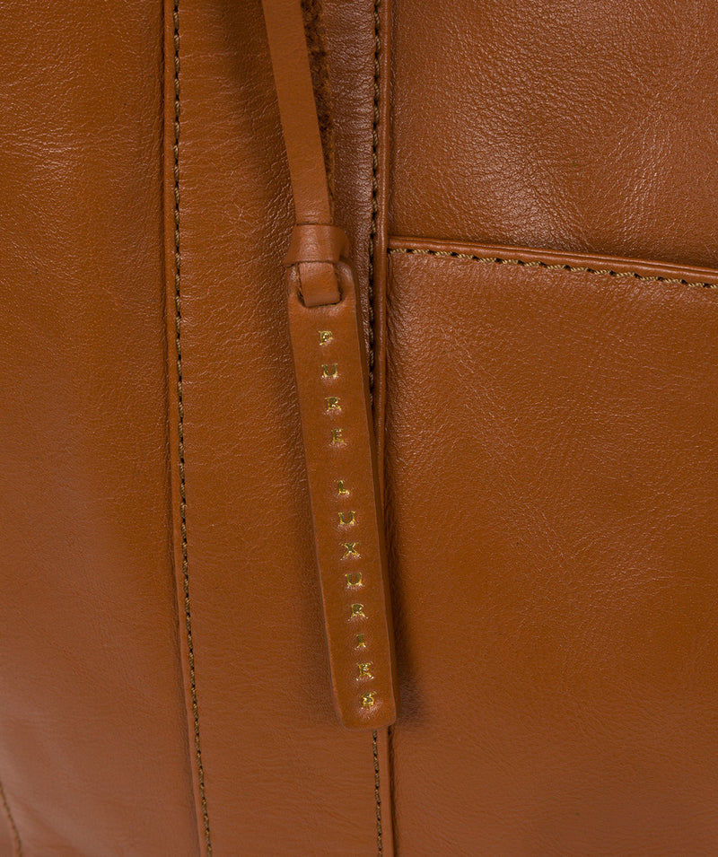 'Cranbrook' Vintage Dark Tan Leather Tote Bag image 6