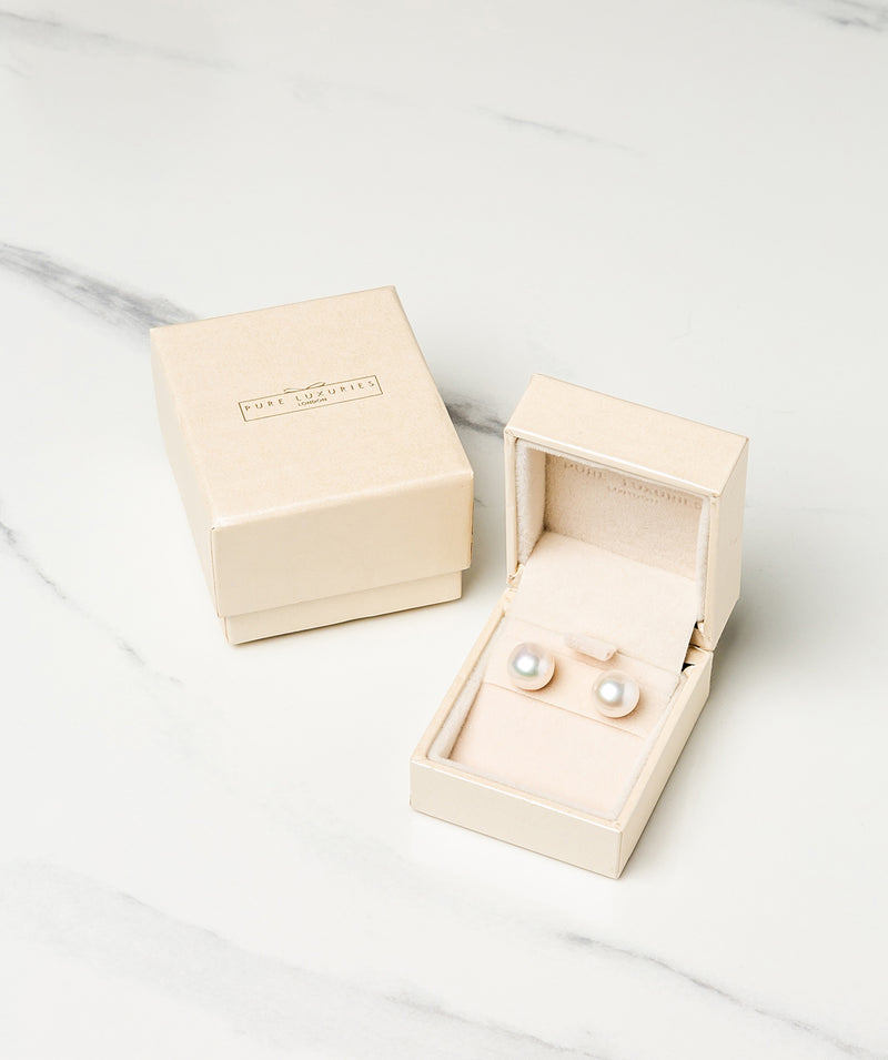 Gift Packaged 'Zehren' 925 Silver & Freshwater Pearl Earrings